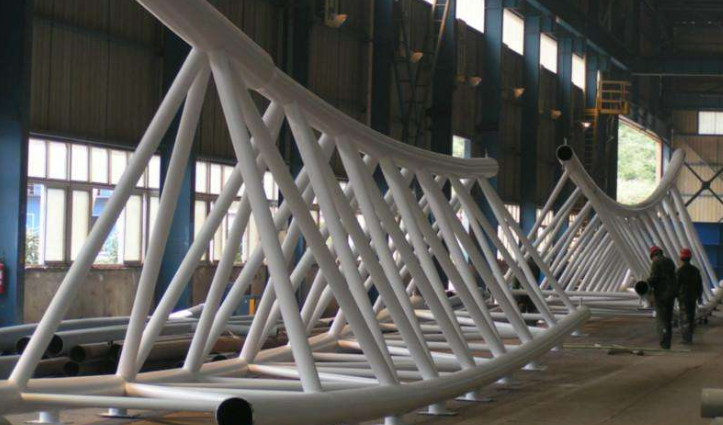 延安管廊钢结构与桁架结构的管道支架应该如何区分